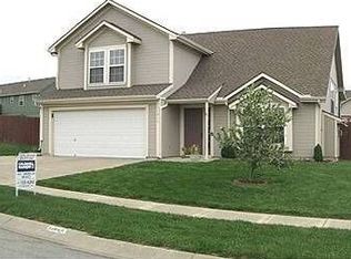 11812 E 213th Ter, Peculiar, MO 64078
