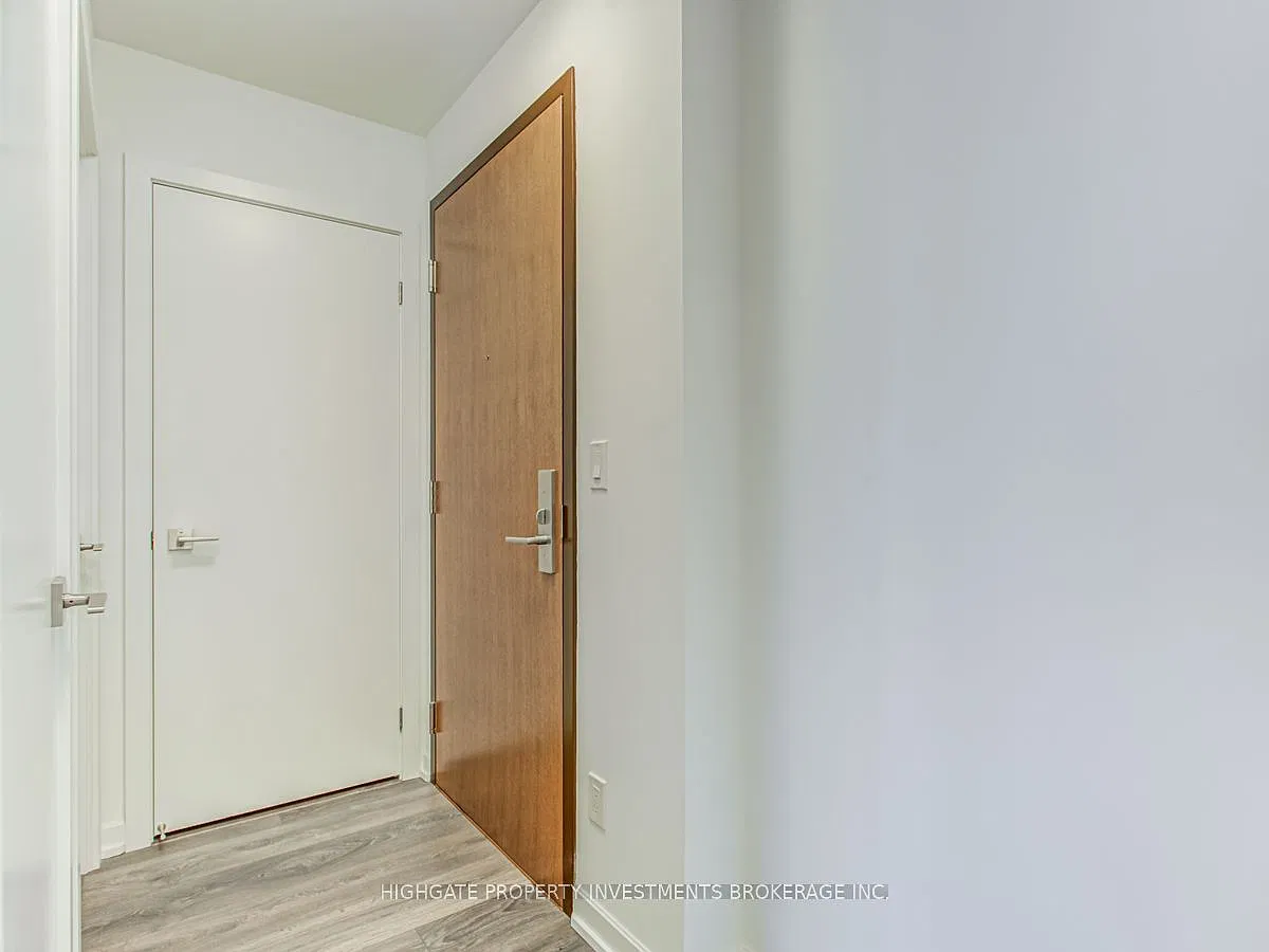 2 bed, $2,450 — Photo 4