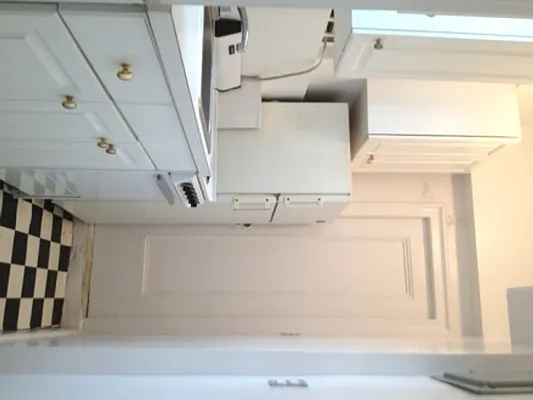 Rented by Metropolitan Equities | media 18