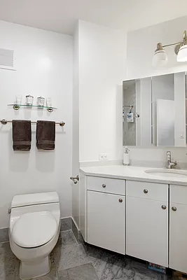 Sold by Thrasher Real Estate | media 6