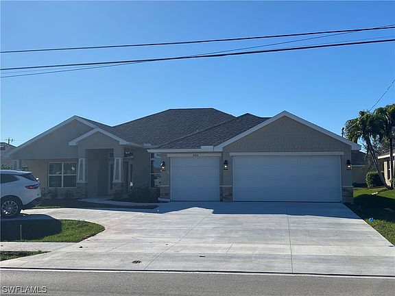 3rd image of 4104 Chiquita Blvd S