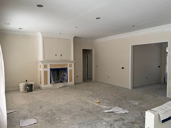 5th image of 4263 Willow Springs Rd.