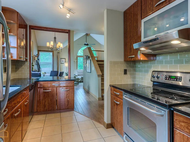 4806 Macintosh Pl — Photo 7