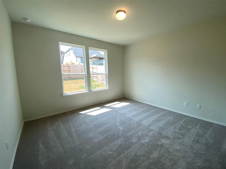 204 Nettletree Dr — Photo 13