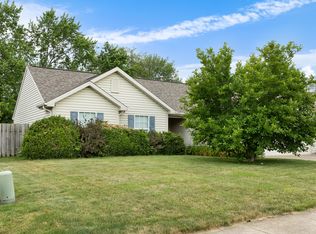 2316 Bobolink Dr, West Lafayette, IN 47906