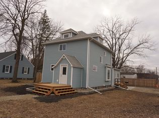 90 5th Ave NW, Wells, MN 56097