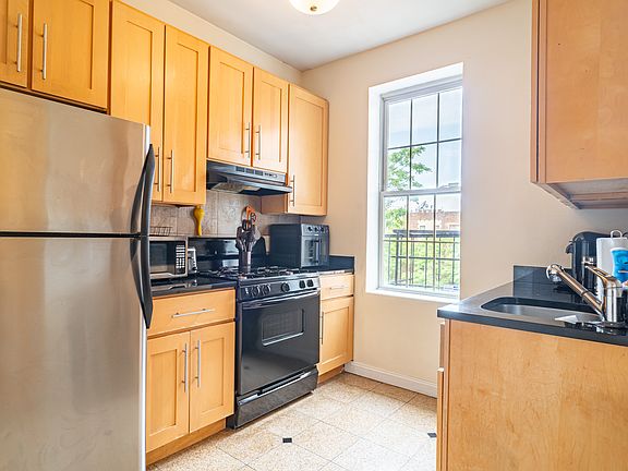3rd image of 2677 John F Kennedy Blvd APT 14