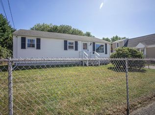 6 Myrtle St, Taunton, MA 02780