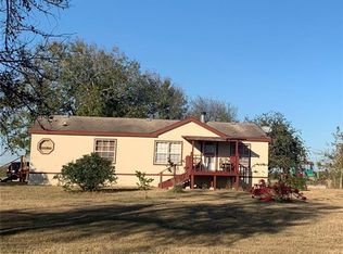 206 Youngs Prairie Rd, Elgin, TX 78621