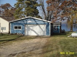 W10914 Willow Ave, Poynette, WI 53955