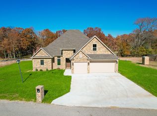 4941 Lost Cove Rd, Grove, OK 74344