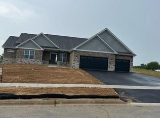 854 Tivoli Dr, Rockford, IL