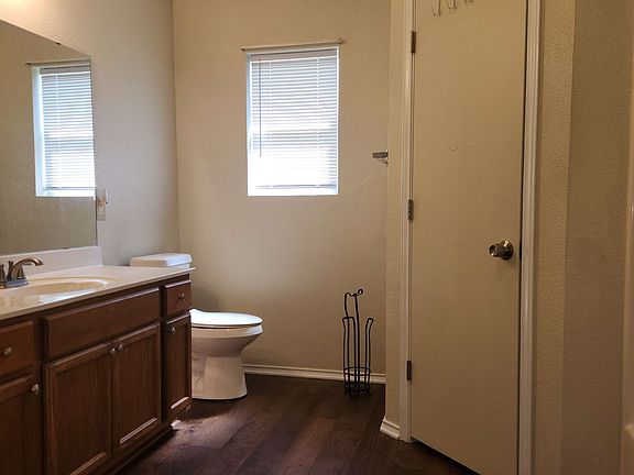 05 Primary Bath_09112025