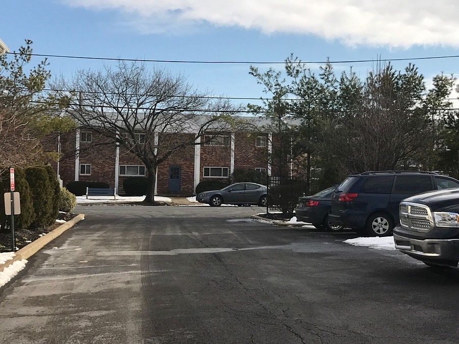 2nd image of 9228 Blue Grass Rd #6