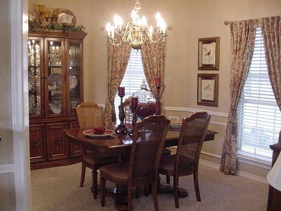 5th image of 4102 Church Ln