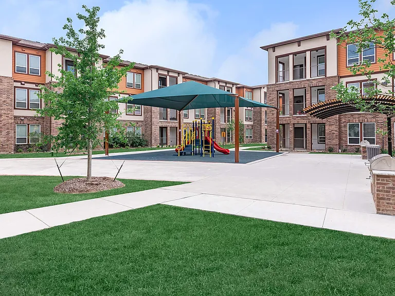 Richcrest Apartments — Photo 6