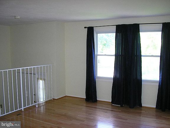 3rd image of 12615 Etruscan Dr