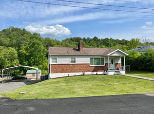 705 Cedar Valley Rd, Bristol, TN 37620