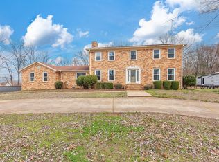 15 Leisure Ln, Jackson, TN 38305