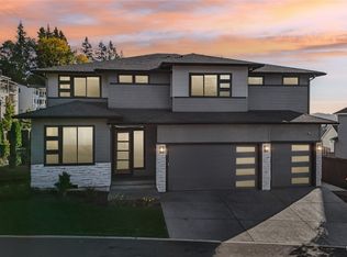 900 W Magnolia Loop, Washougal, WA 98671