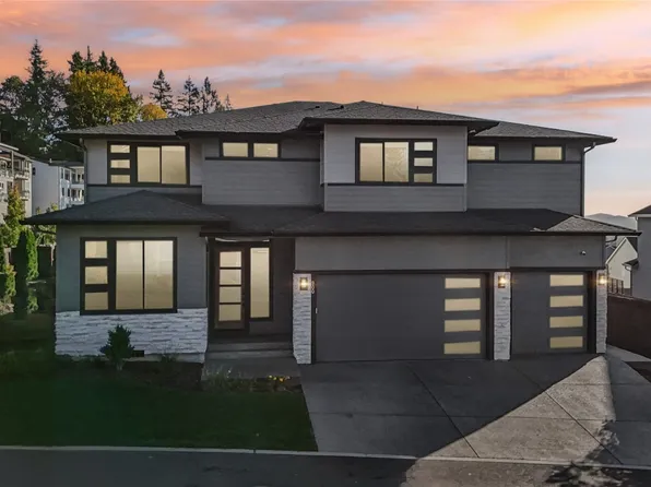 900 W Magnolia Loop, Washougal, WA 98671