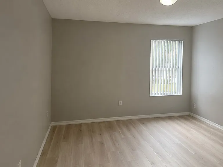 4832 Cumbrian Lakes Dr — Photo 14