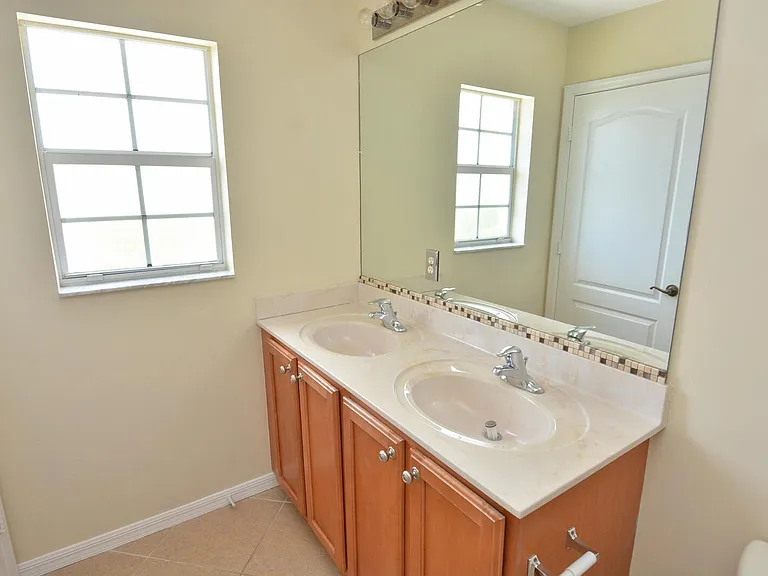 2093 SE Fern Park Dr — Photo 36