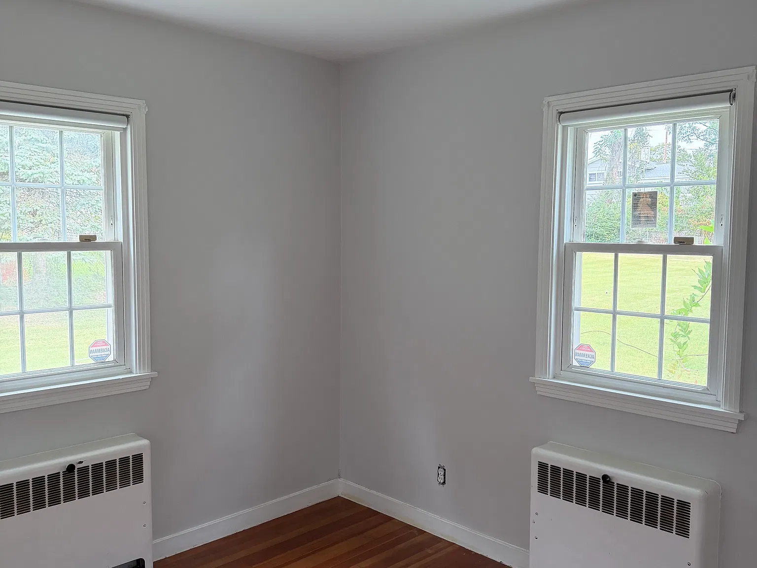 3 bed, 1072 sqft, $2,700 — Photo 4