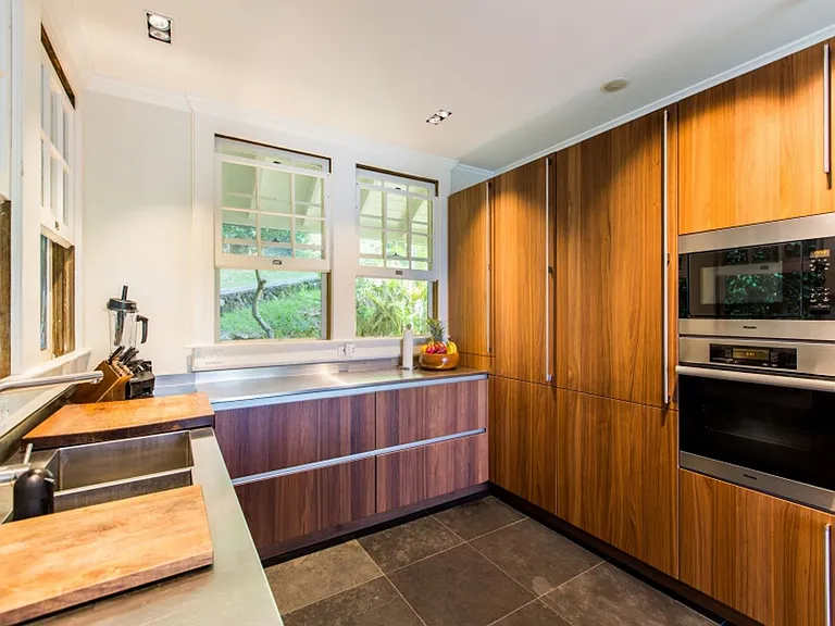 3663 Diamond Head Rd — Photo 6