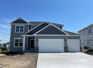 15617 116th Ave N, Osseo, MN 55369