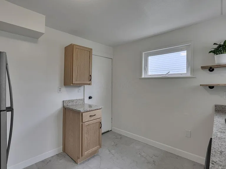 1411 Genessee Ave #43211 — Photo 11