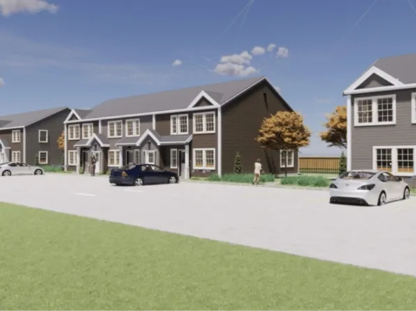 52 Plain St, Pembroke, MA 02359