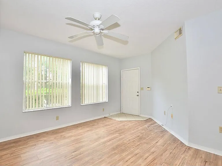 114 SW Peacock Blvd #8105 — Photo 4