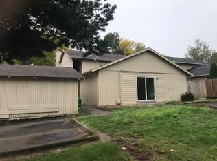 9815 SW Lookout Ter APT B, Beaverton, OR 97008