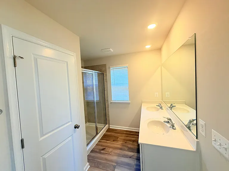 8762 Whitman Dr #1 — Photo 4