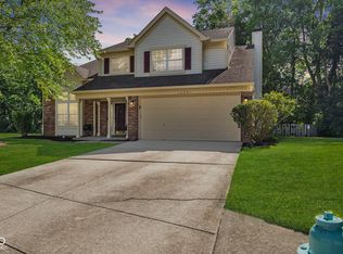 10991 Ridge Ct, Fishers, IN 46038