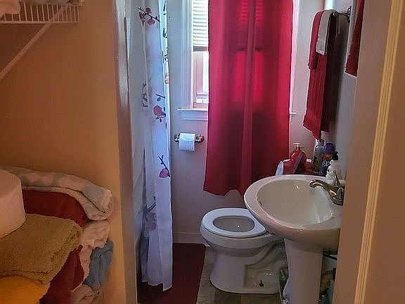 2nd image of 2331 Homewood Dr