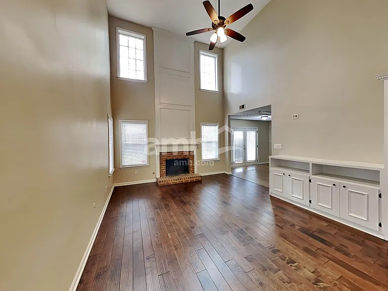 3840 Kirkwood Run NW — Photo 7