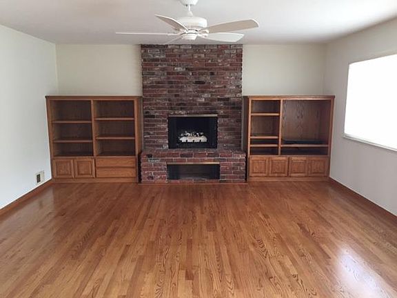 2nd image of 1278 N Central Ave