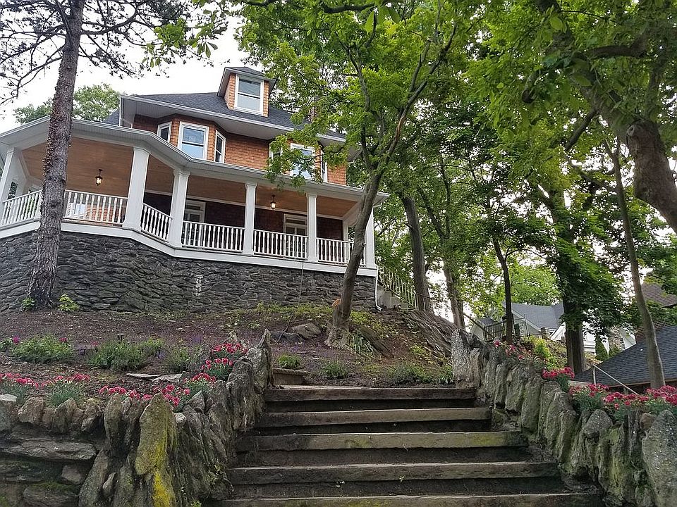 1st image of 56 Lakeside Dr