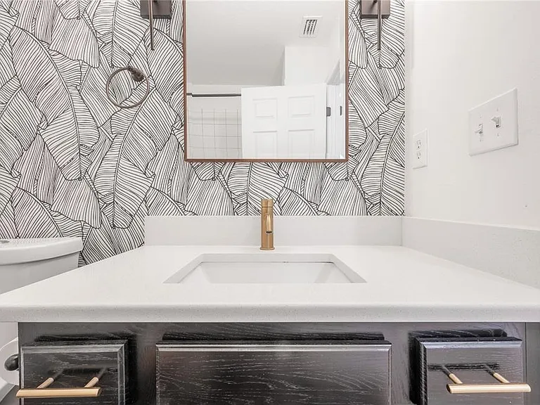 1508 E Jean St — Photo 20