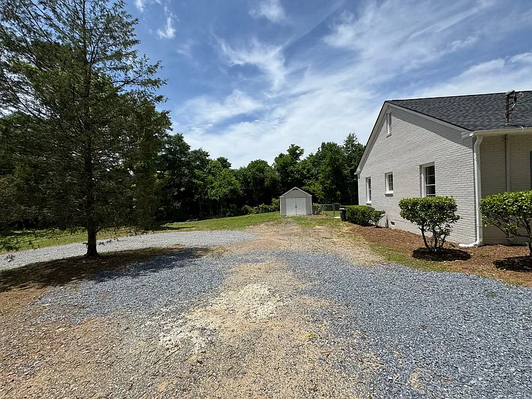 18 Blacks Bluff Rd SW — Photo 29
