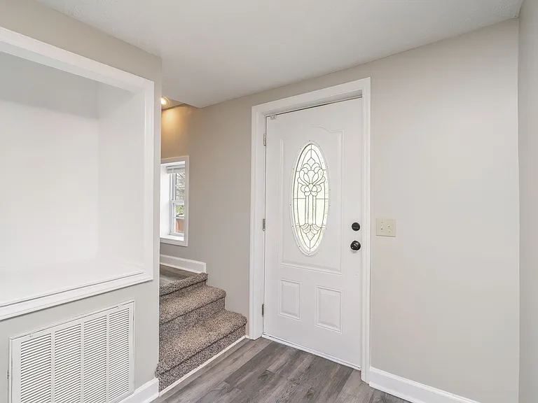 9907 Donovan Ln — Photo 23