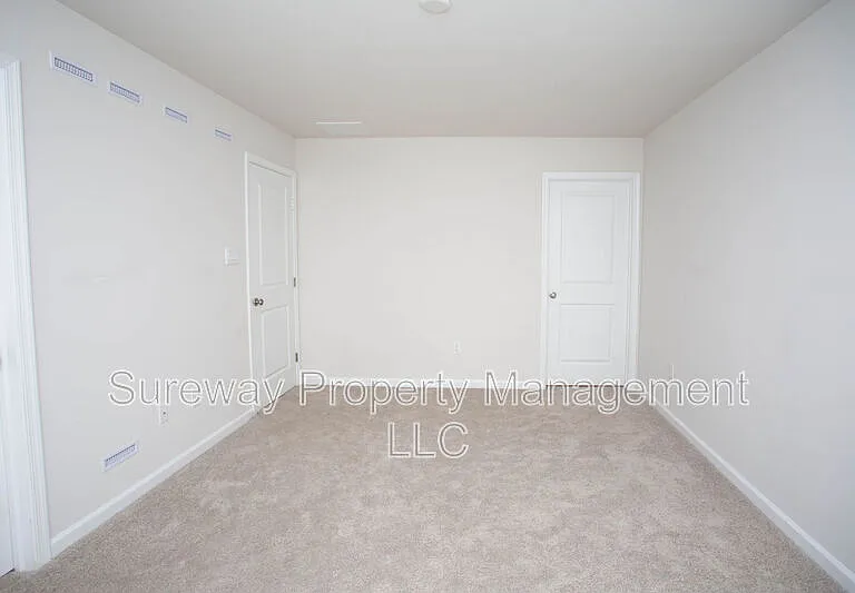 55 Elliot Ln — Photo 33
