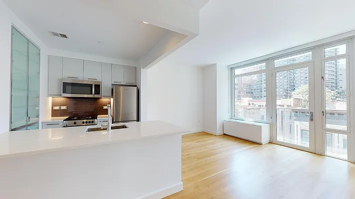 Rented by Bond New York | media 28