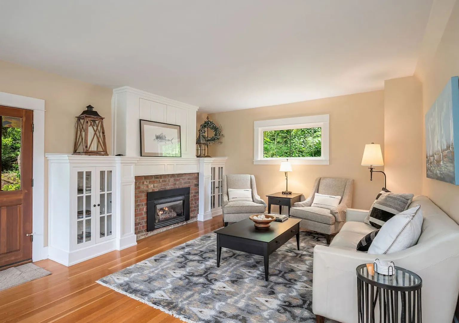 4BR 4BA The Treed Inn - Firepit, Outdoor Dining and Yard — Photo 3