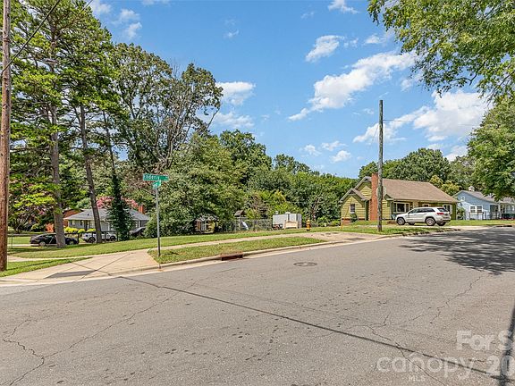 2nd image of 1318 Enderly Rd #1