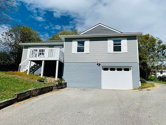 2nd image of 1406 Gladewood Dr