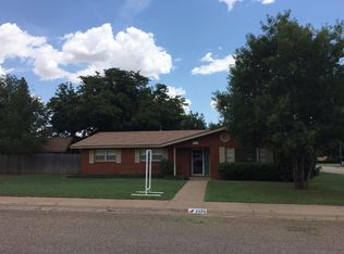 2325 N 4th St, Tahoka, TX 79373