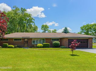 1A Sunset Blvd, Albany, NY 12205